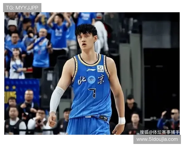 曾凡博战宁波旧伤复发归期未定